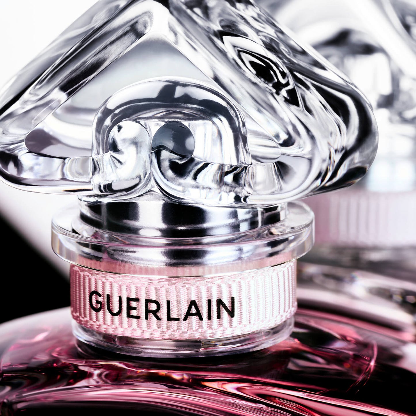 GUERLAIN La Petite Robe Noire Eau de Parfum Intense 100ml