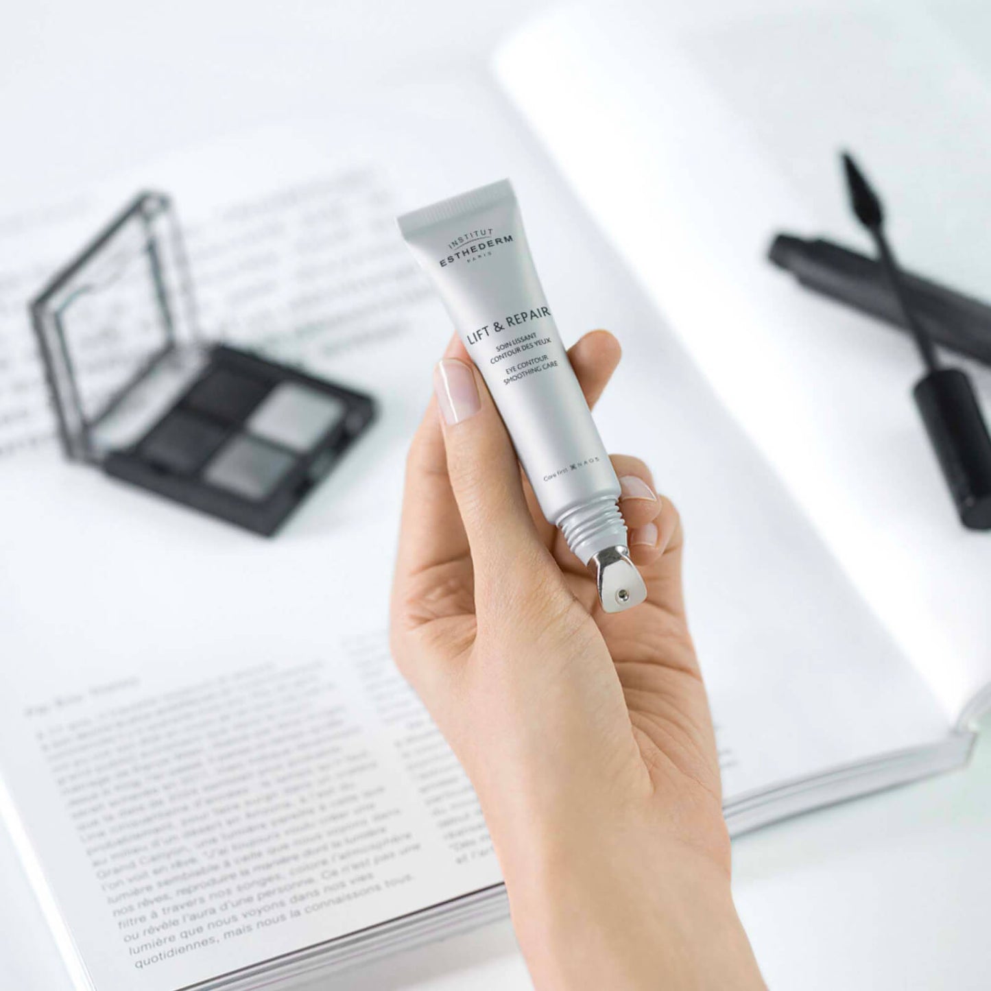 Institut Esthederm Lift and Repair Smoothing Eye Cream 15ml