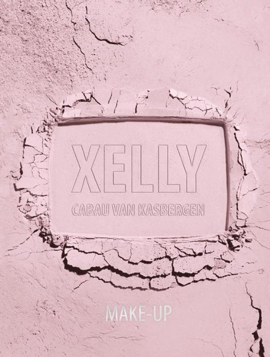 Make-up by Xelly Cabau van Kasbergen