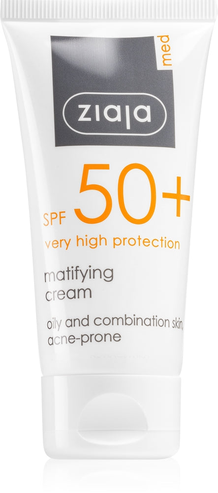 Protecting UVA + UVB Very High Protection SPF50