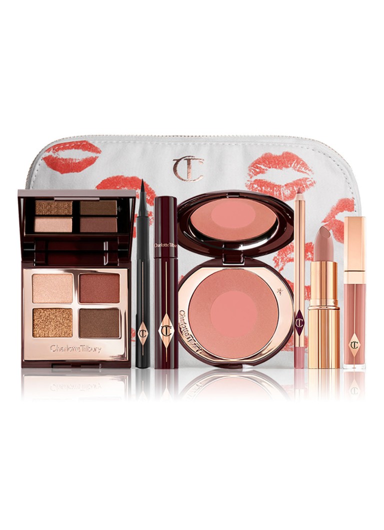 10-iconic looks The Bella Sofia - make-upset