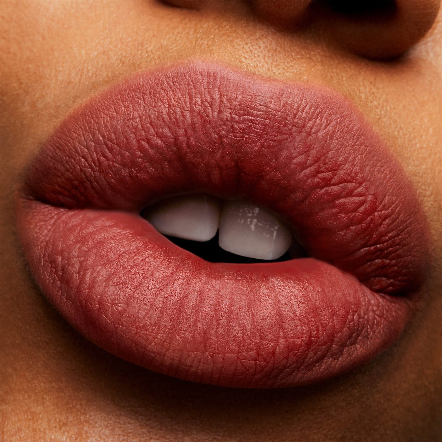 MAC Meet your Matte Powder Kiss