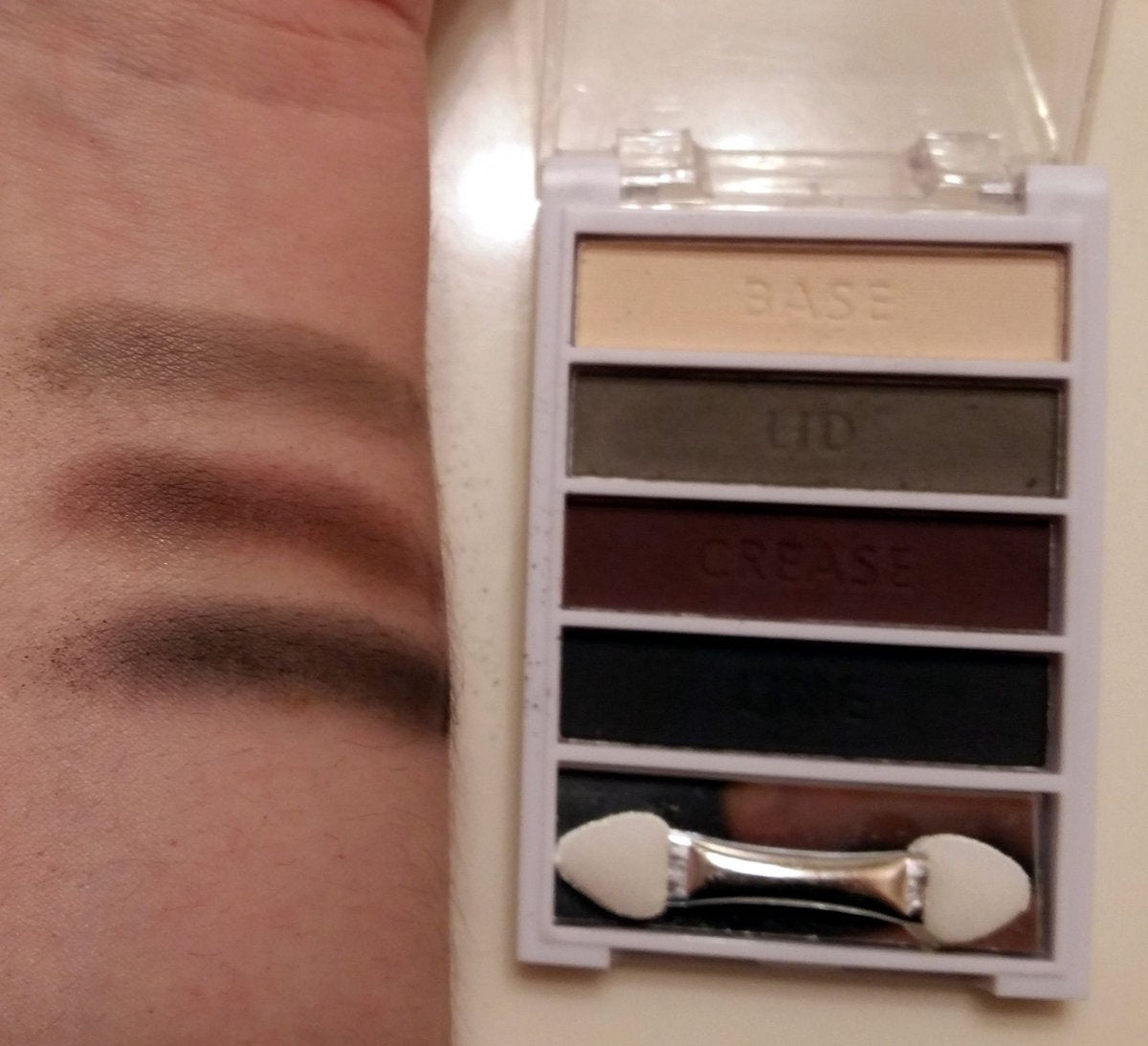 ELF FLAWLESS MATTE EYESHADOW- MATTE FOR PLUM