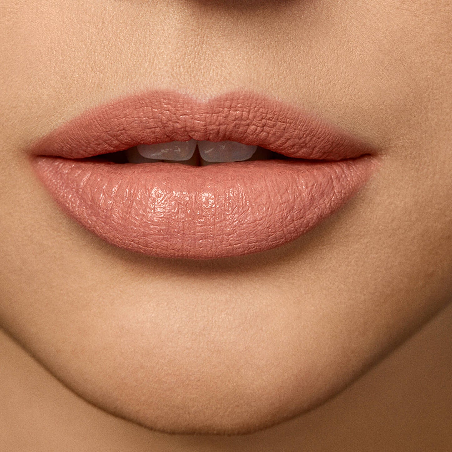 Laura Mercier Rouge Essentiel Zijdezachte Crème Lipstick