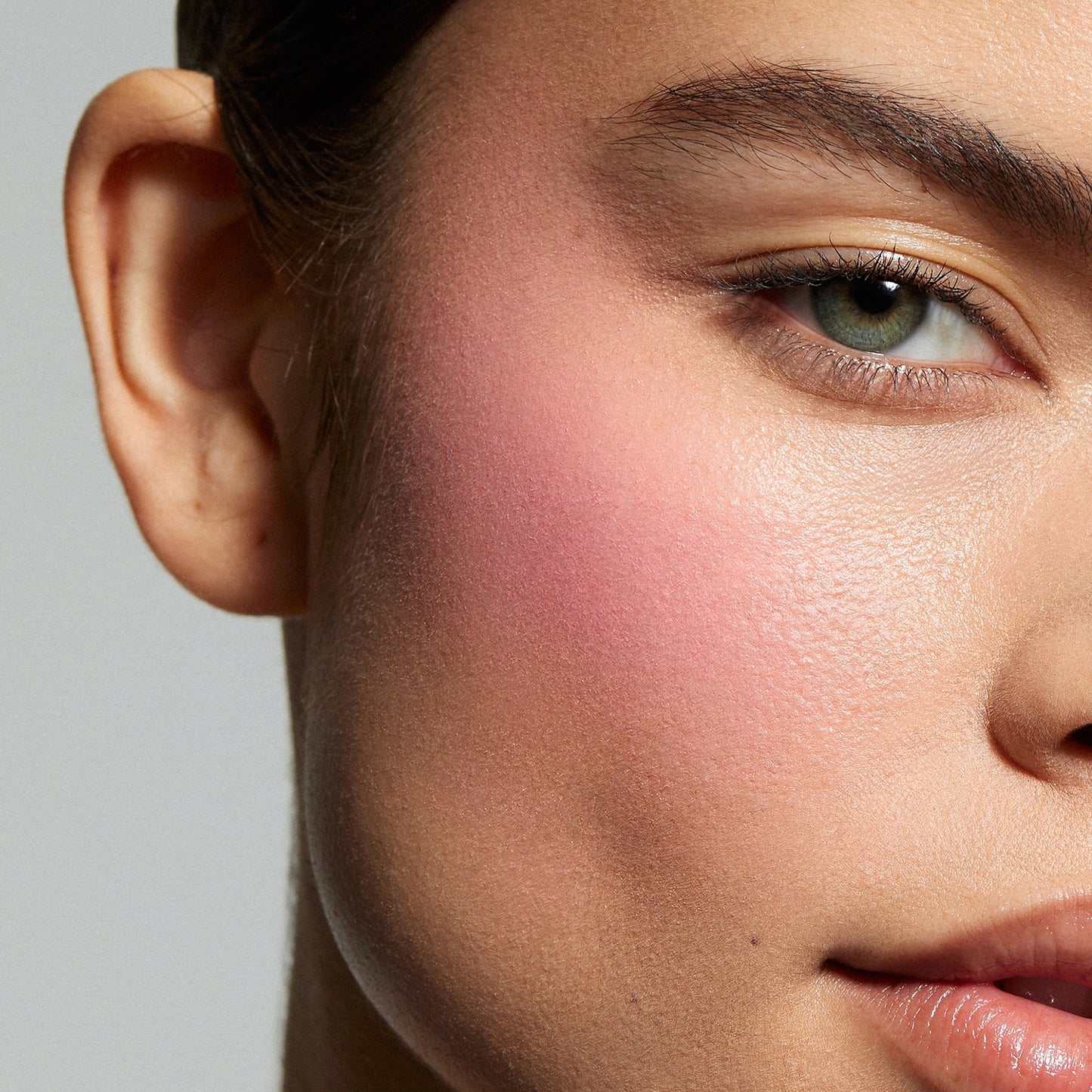 KYLIE COSMETICS Blush Unisex 12.0g Koraal