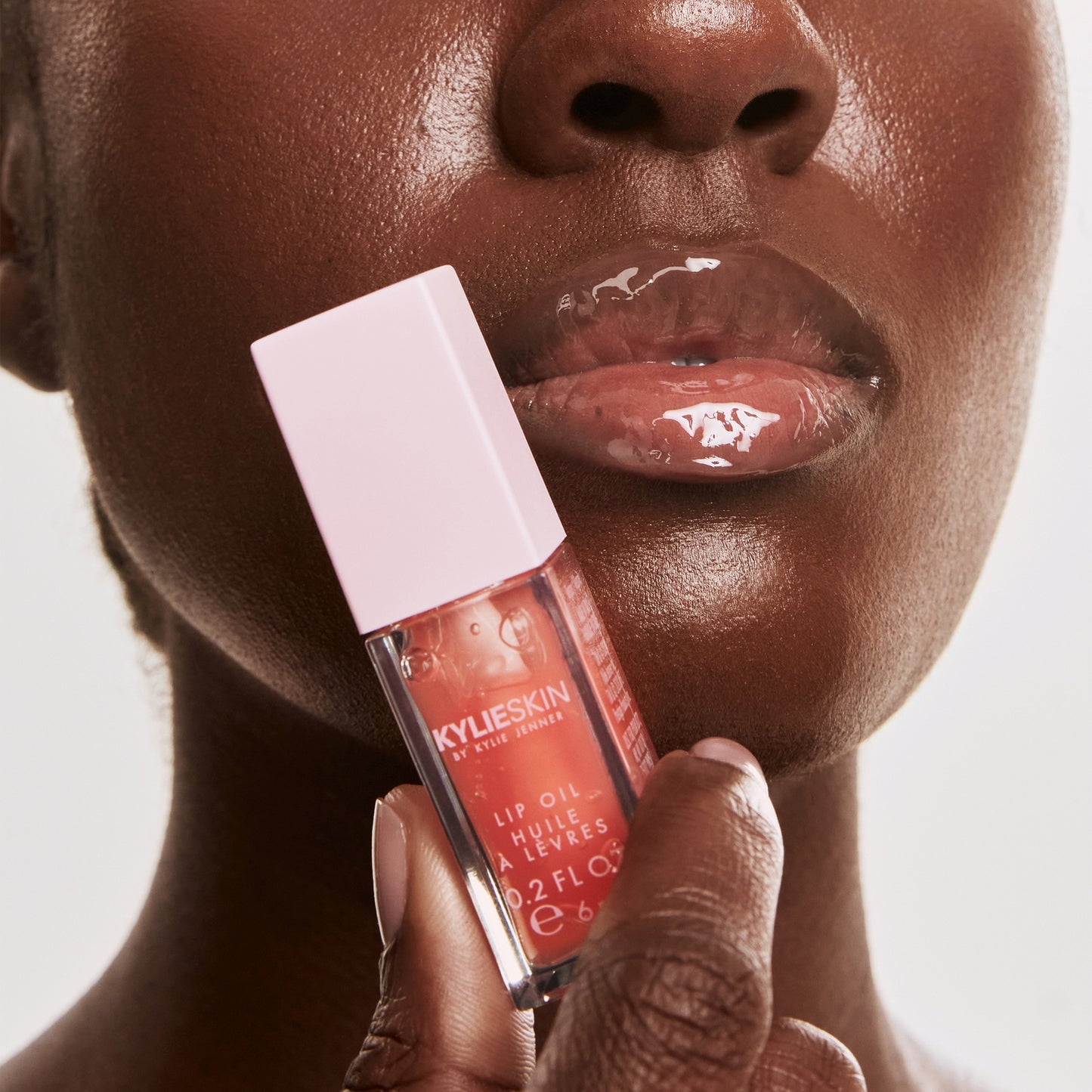 KYLIE SKIN Musthaves Lipolie Unisex 6ml Bruin