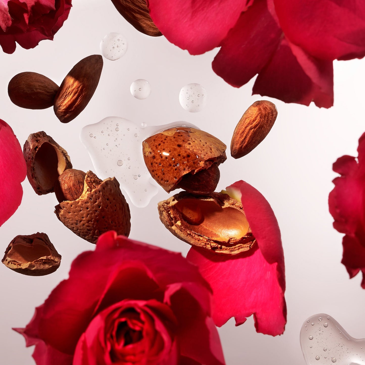 Rituals The Ritual of Ayurveda - Sweet Almond & Indian Rose - Concentrated Refill Hand Wash 100ml