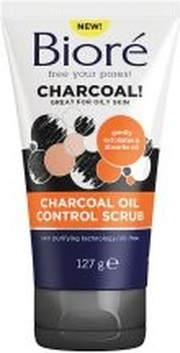 Bioré Charcoal Scrub Anti-boutons 125 ML