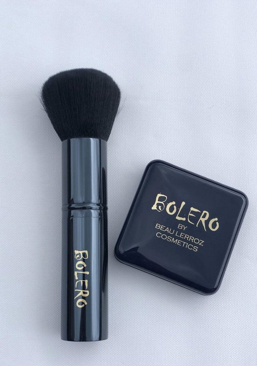 Bolero poeder & super soft kwast! Hét magical duo - mooi egaal bruin het hele jaar door!