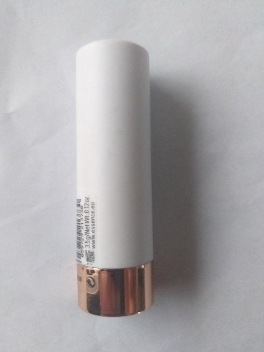 Essence this is me lipstick 17 beautiful